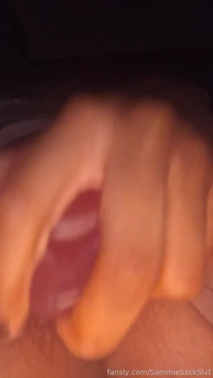What i do every time it s 12am ebony toys dildopink fyp aussieebony 