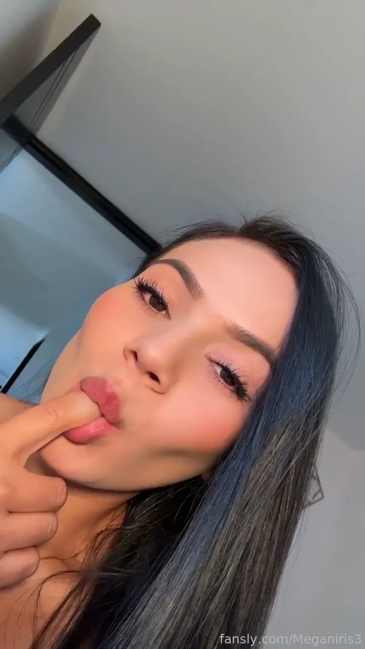 Hey babe are u hot fyp pussy boobs ass bigass lingerie fingering 