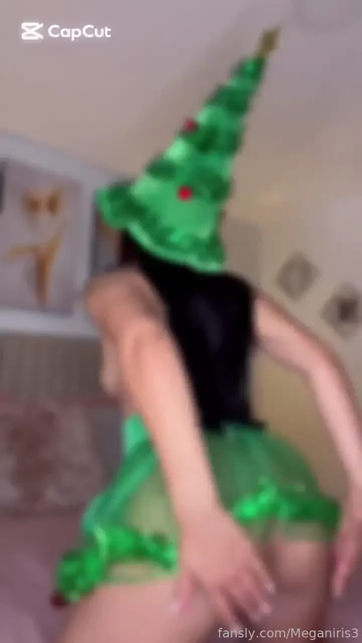 Ready for a video call fyp pussy boobs ass bigass lingerie fingering 