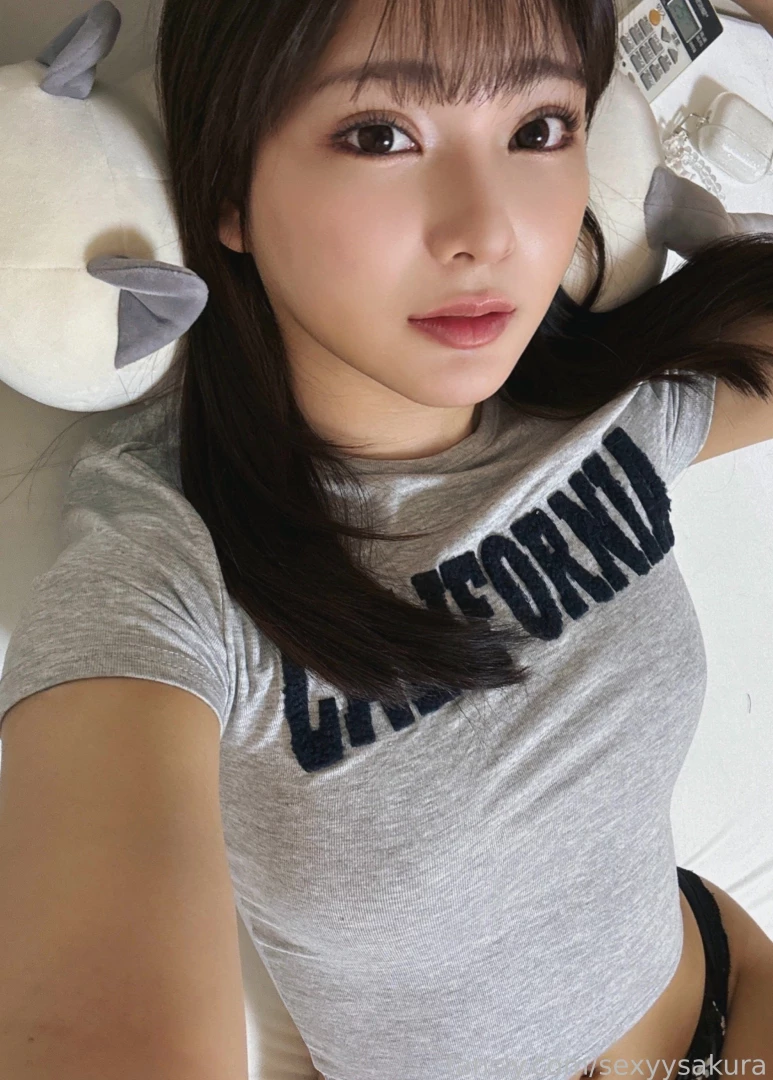 My bra doesn t fit me anymore it keeps growing japanese asian 