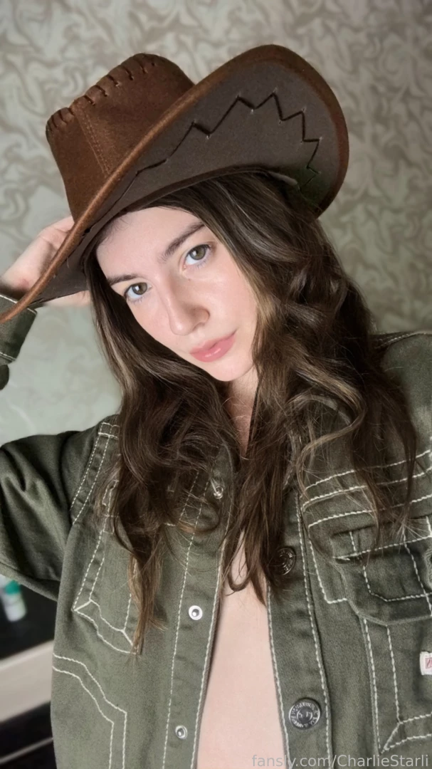 Trying on this hat and suddenly i feel like riding something but not a 