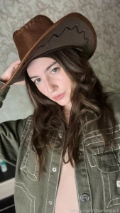 Trying on this hat and suddenly i feel like riding something but not a