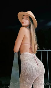 Like this post if you like me part 1