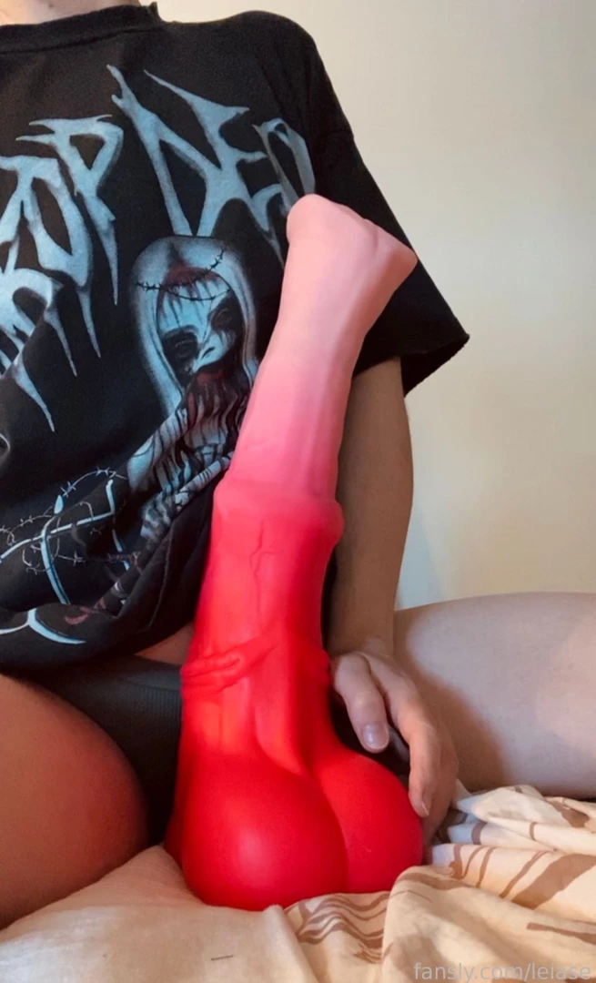 Something exciting just came in baddragon horsecock 