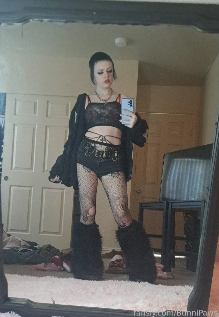 Good morning everyone sooo i shaved my head 3 was getting angry with part 1 