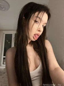 I am a big fan of anime is what makes me happy do you like it answer