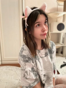 Love beeing kitty everywhere even alone egirl soft young teen kawaii
