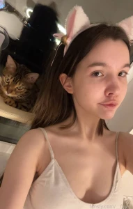 How many pussies are here fyp cute young teen 18 petite skinny cosplay