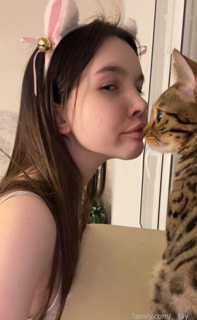 I just wanted to show you again how much i love my cat fyp cute young 