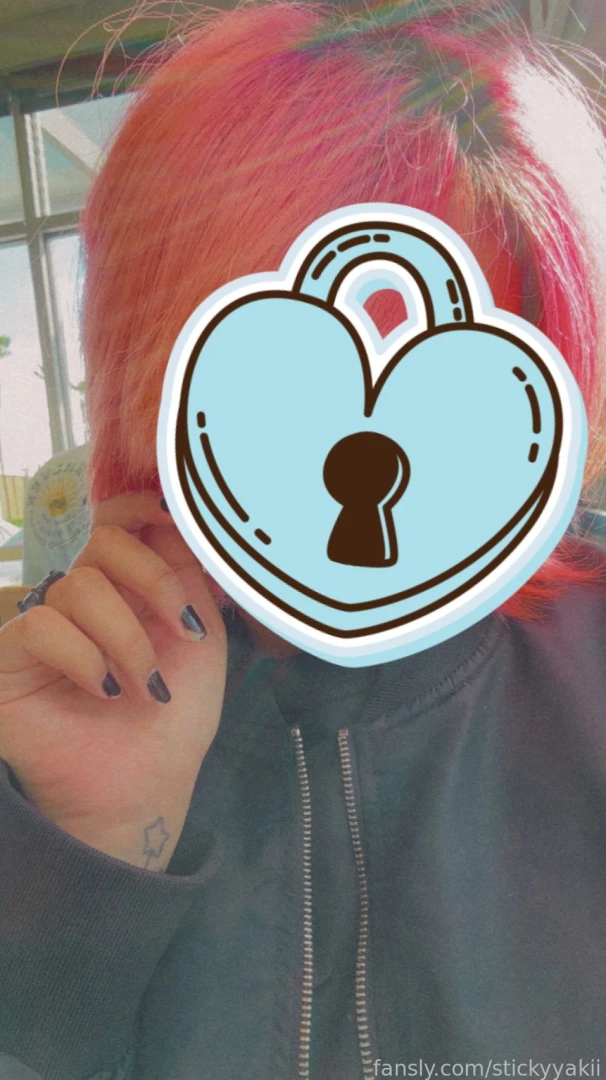 I m getting my nails done for valentine s tip the goal or purchase 