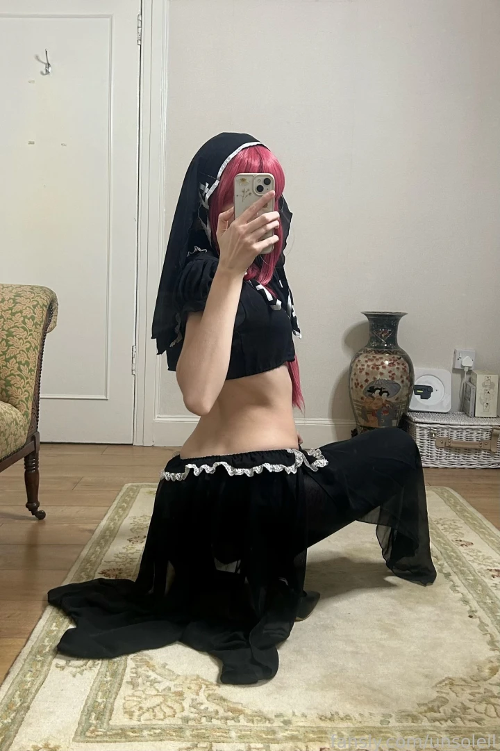 Mommy makima s behind 3 