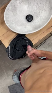 Quien quiere estos b xers corridos por mi jaja part 1