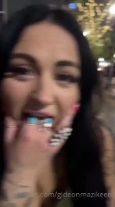 She seriously has no gag reflex c mon guys i know you wanna see me