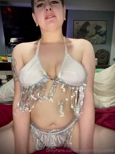 Shaking them like i just don t care