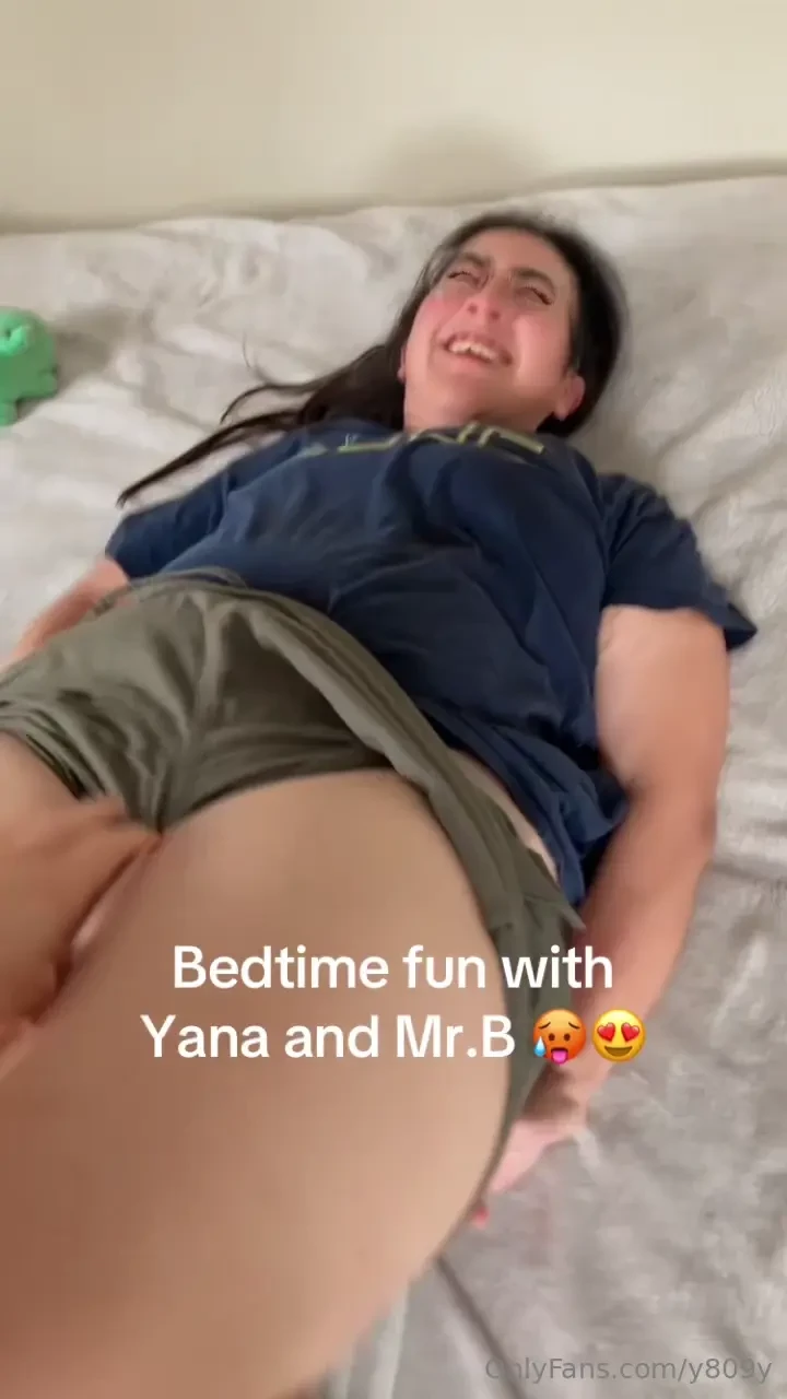 Bedtime fun with mr b i get silly and share some sexy fantasy 