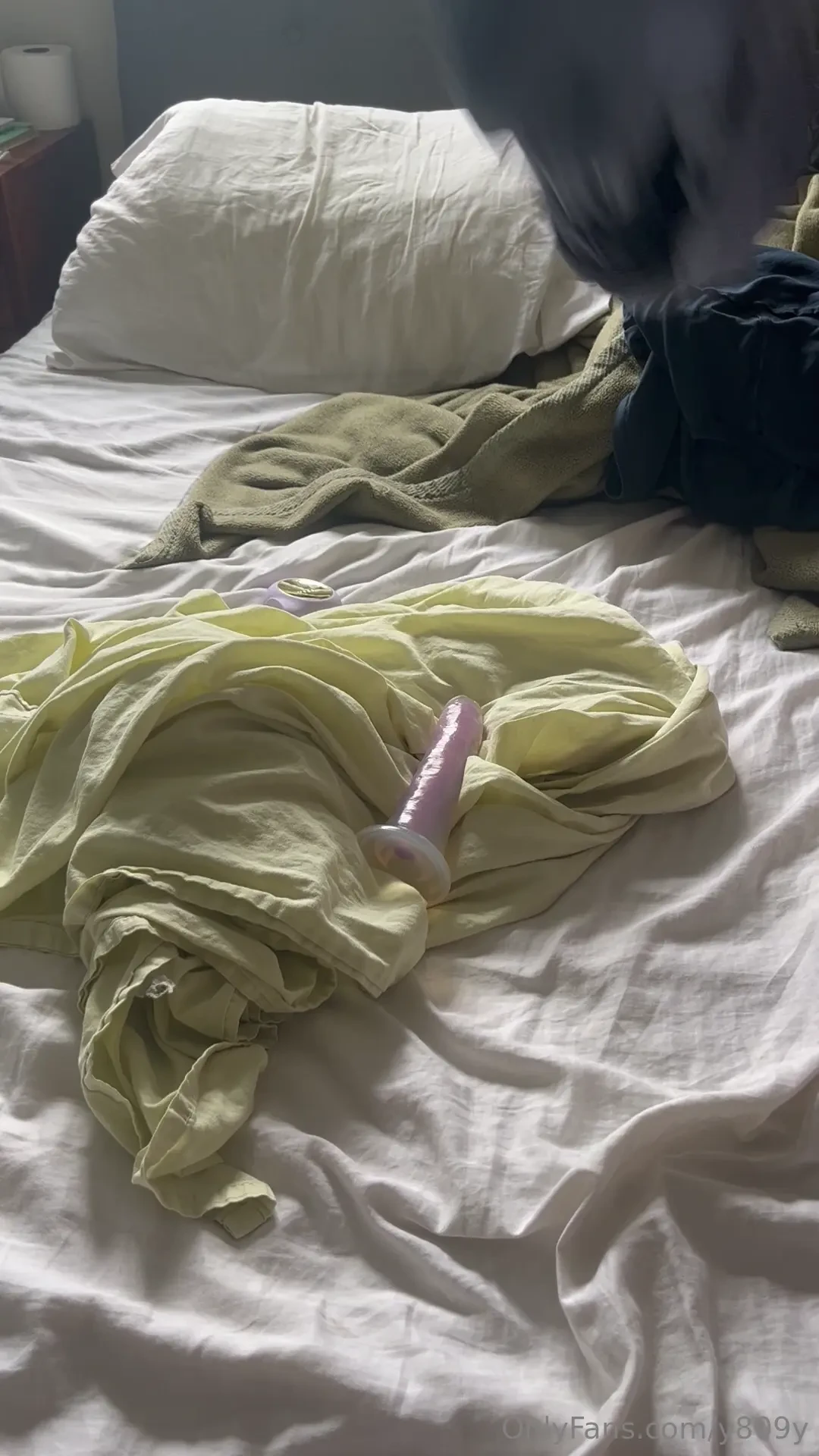 I gave me self a mind blowing earthquake of an orgasm today i never 