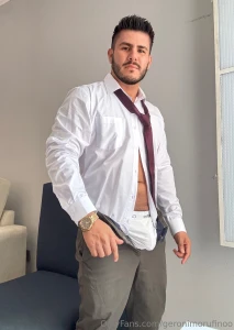 Cuando toca ir a la chamba pero te levantas bien fierro estamos en esa