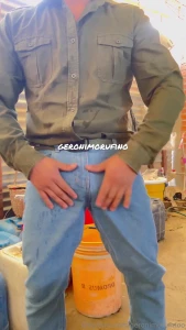 Trabajando con este calor incesante pero me arreche porque se me vino