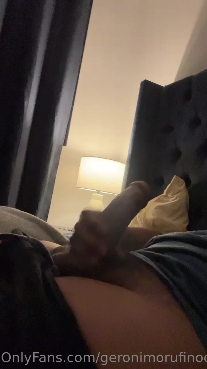 Buenos d as alguien quiere perforar un hueco 