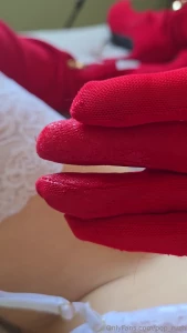One of you guys got me nylon gloves as a present well i can t be more