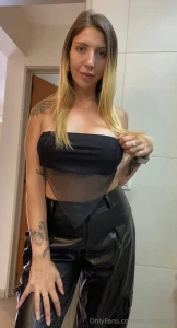 Who likes this new outfit