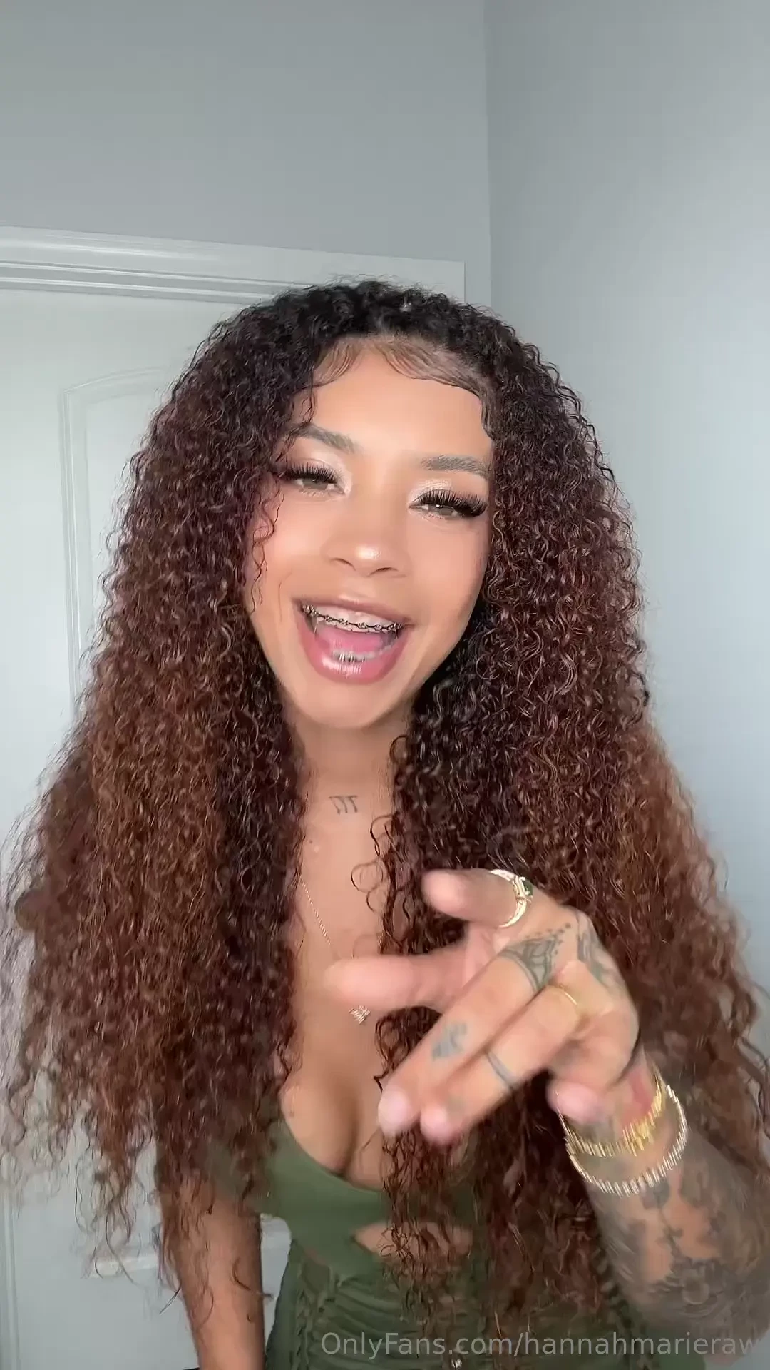 Surpriseeeee i gott them backkk you guys are the first to see 