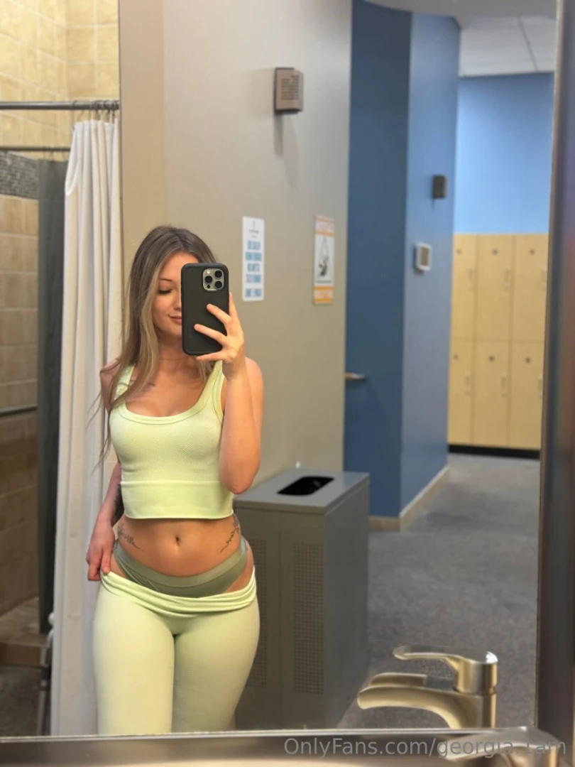 This color suits me right 