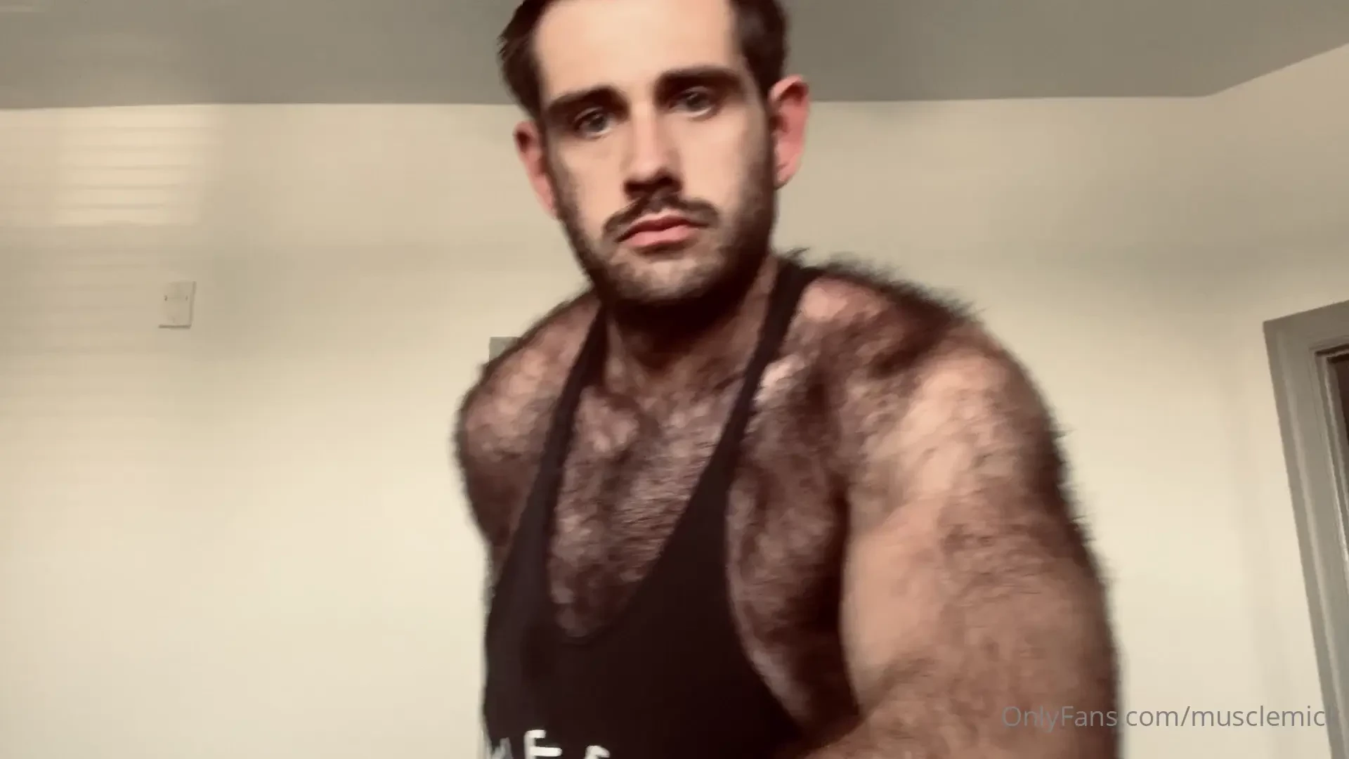 Something a little less x-rated a little flex video for all the muscle 