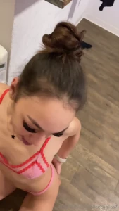 Duo fellation 1 57m je lui est sucer la queue jusqu qu il termine dans