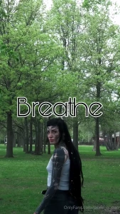 Also not nude but i made this short lil vid and i really liked how it