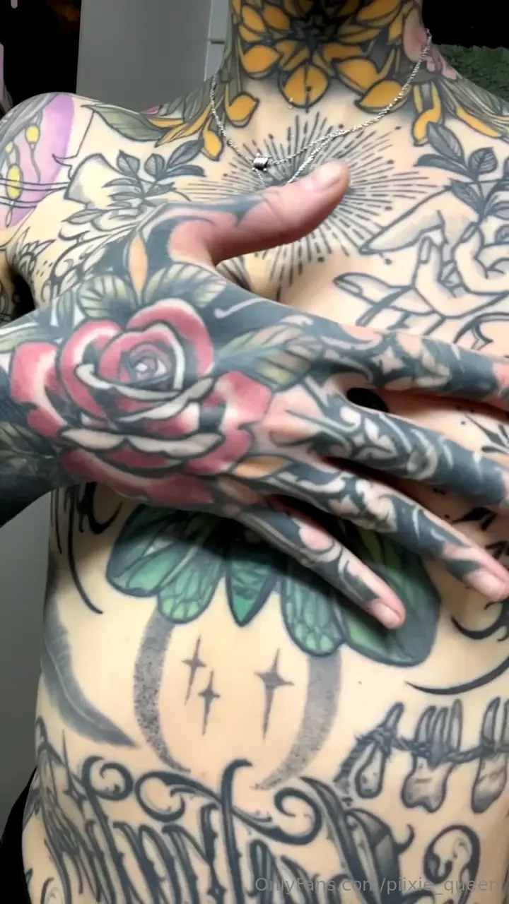 Morning titty play 