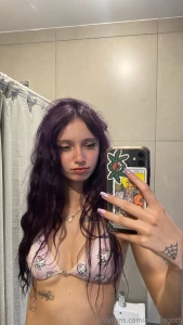 Just me my reflection and the thought of you behind me what happens part 2