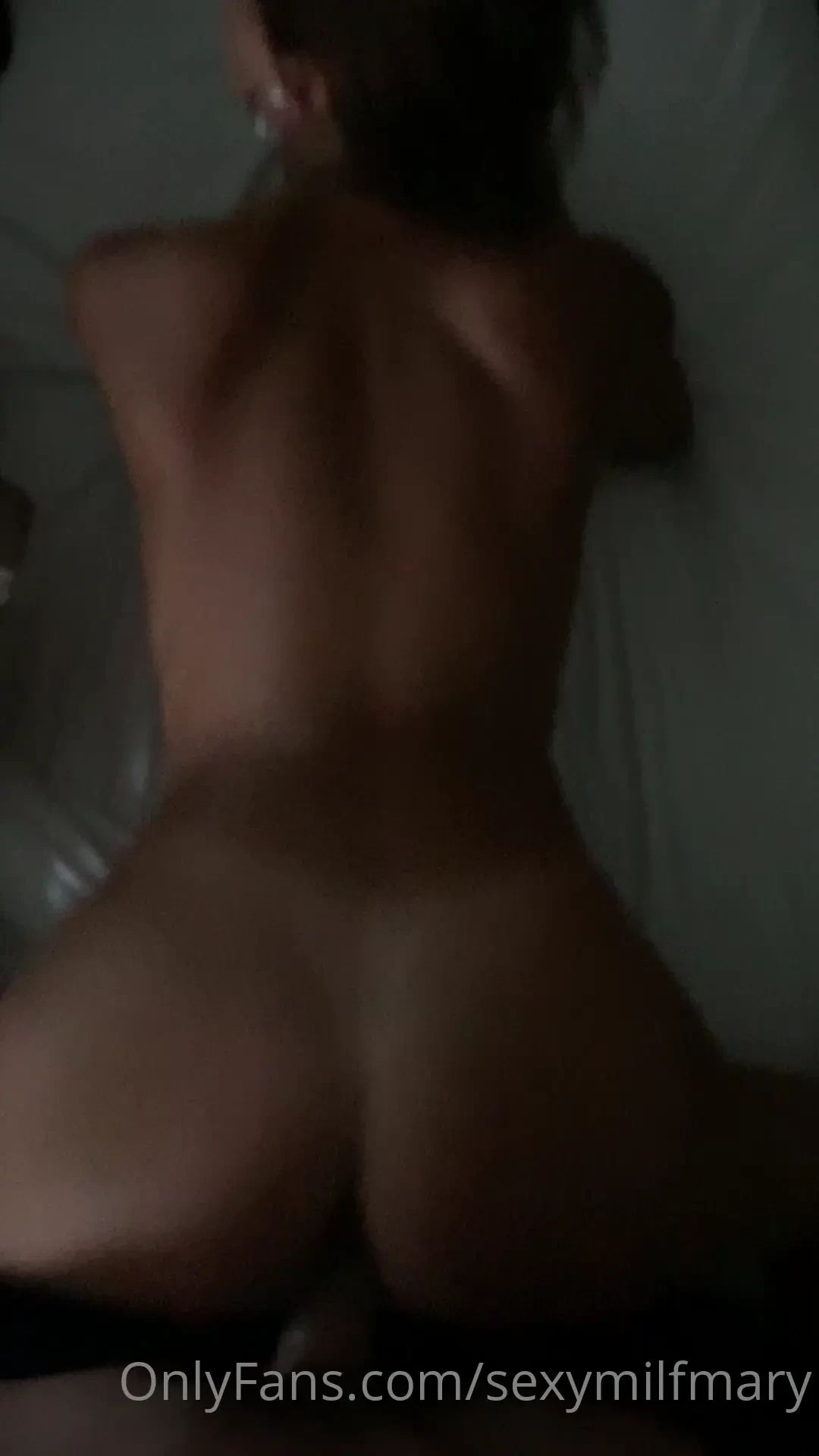 Lighting sucked but you can see how my hips move derekblade 