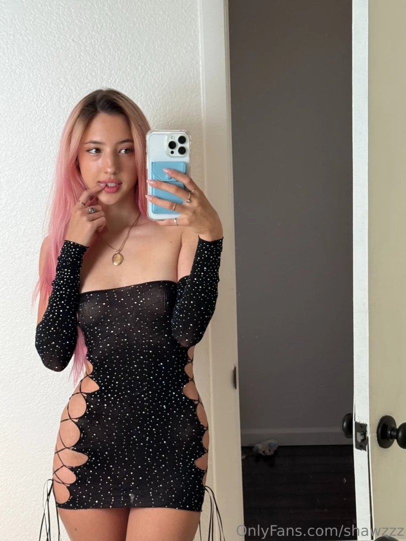 Swipe for a standing view 