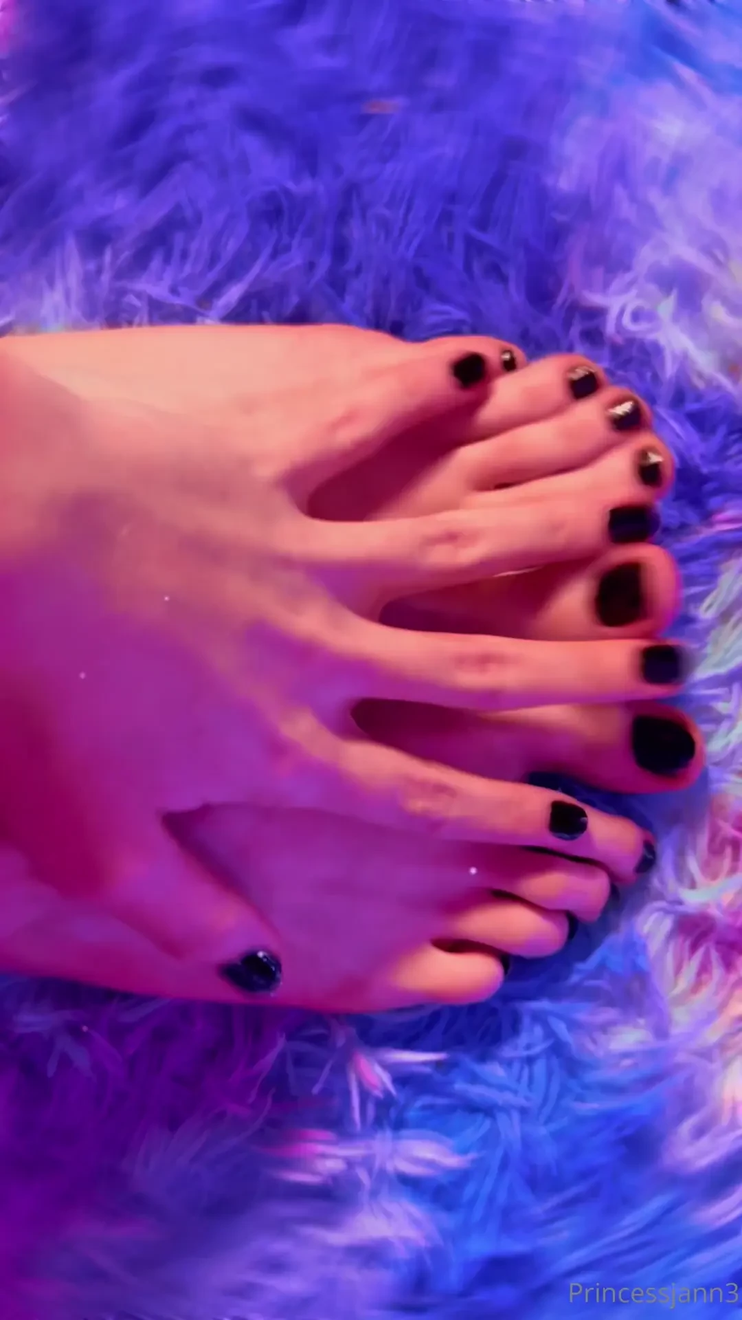 You re such a foot loving freak 