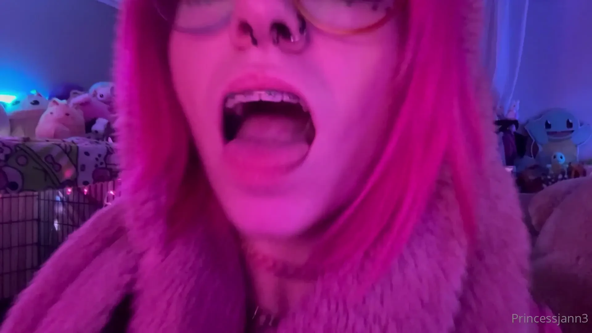 Pump to my shiny metal teefies 