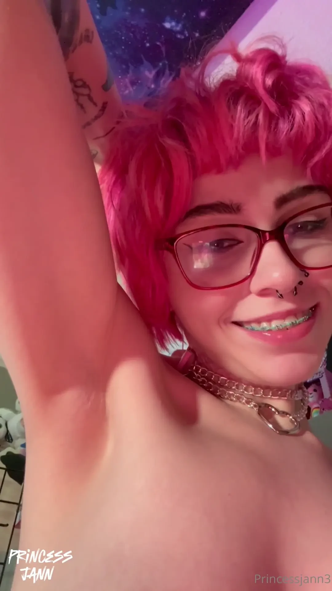 You are seriously such a loser for mommy 