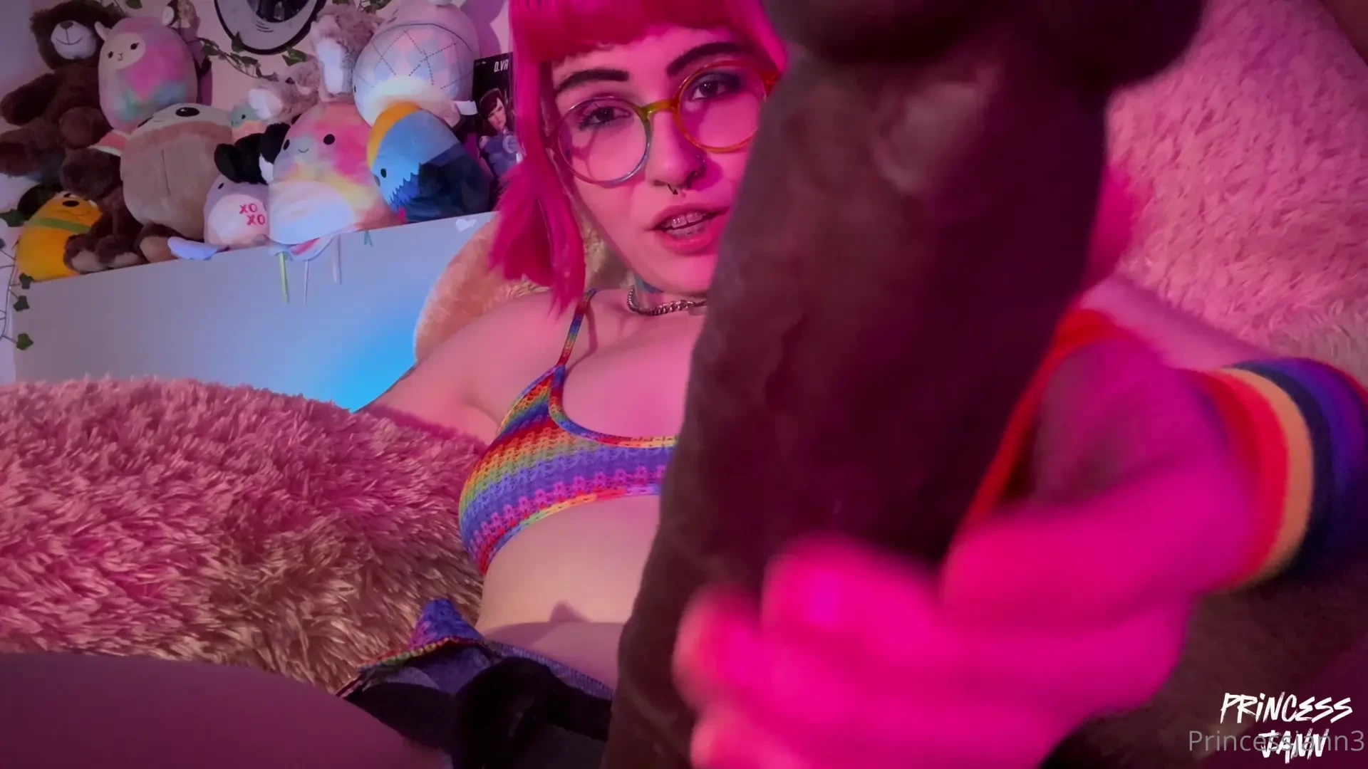 Mmmm mommy has a surprise for you baby 