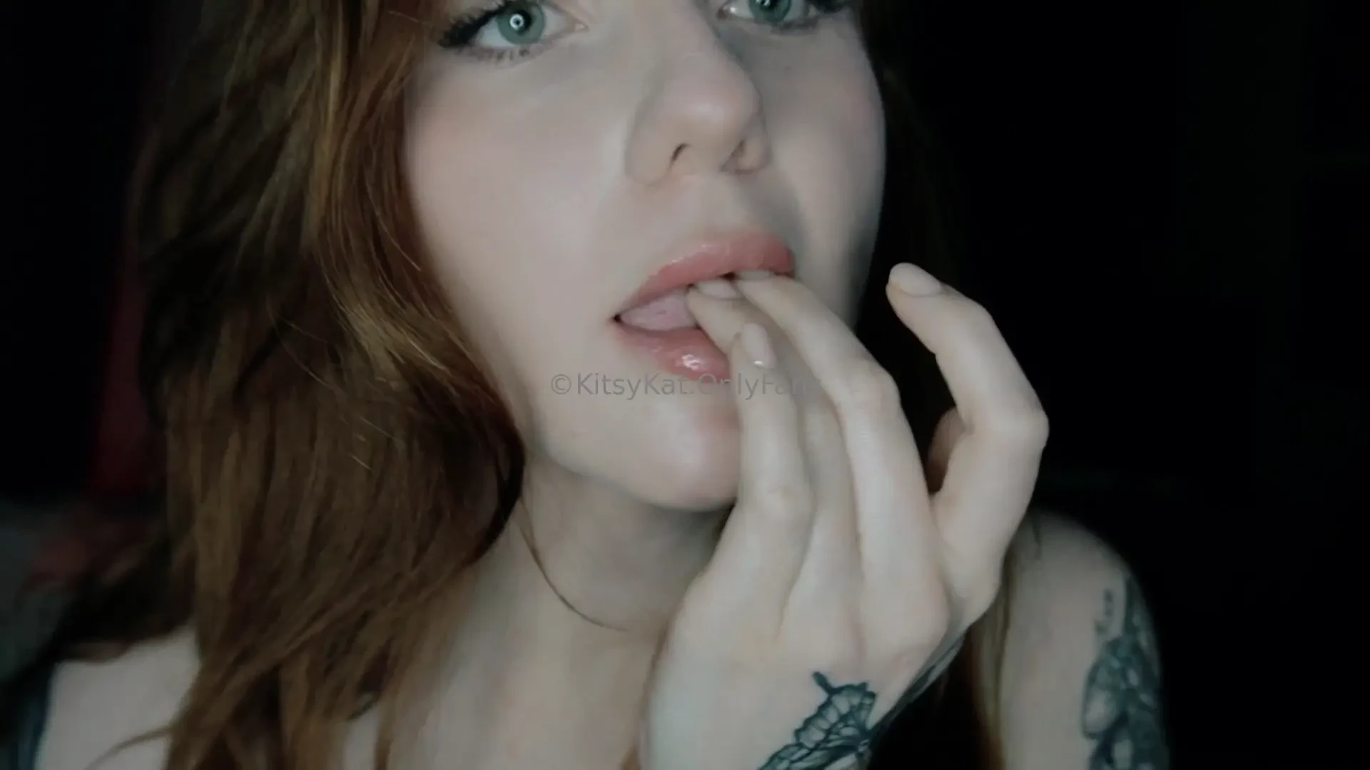 No talking just pure mouth sounds except for the countdown at the end 