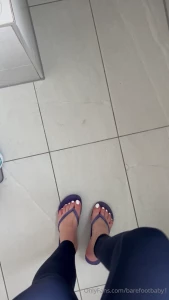 Kicking off my flip flops ready for my bath