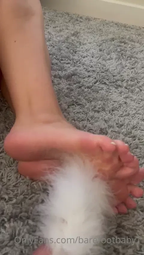 First tickle video i have very ticklish feet so this was a challenge 