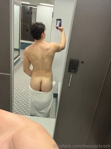 Whoops my towel slipped bro don t look