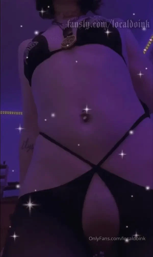 Good morning lt 3 doing my little sexy dance for you the full video 