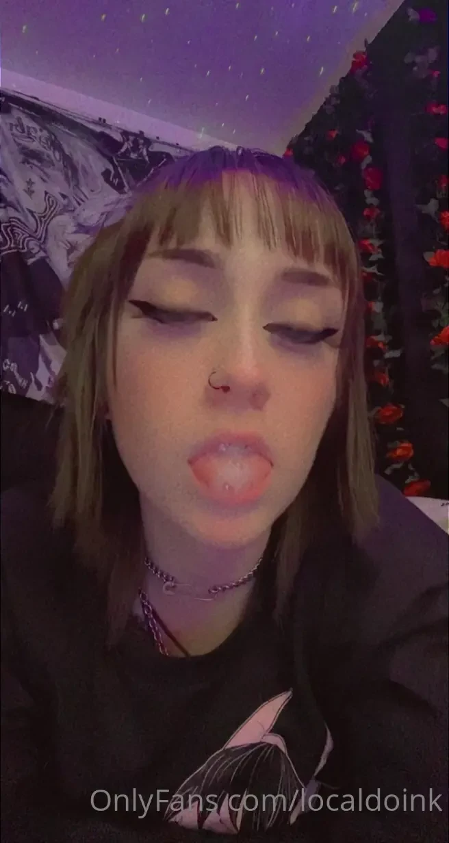 Picturing your cock being right under my mouth 