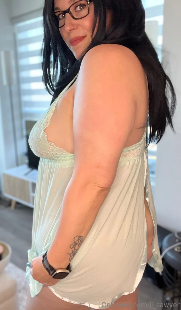 Tip to see whats underneath 