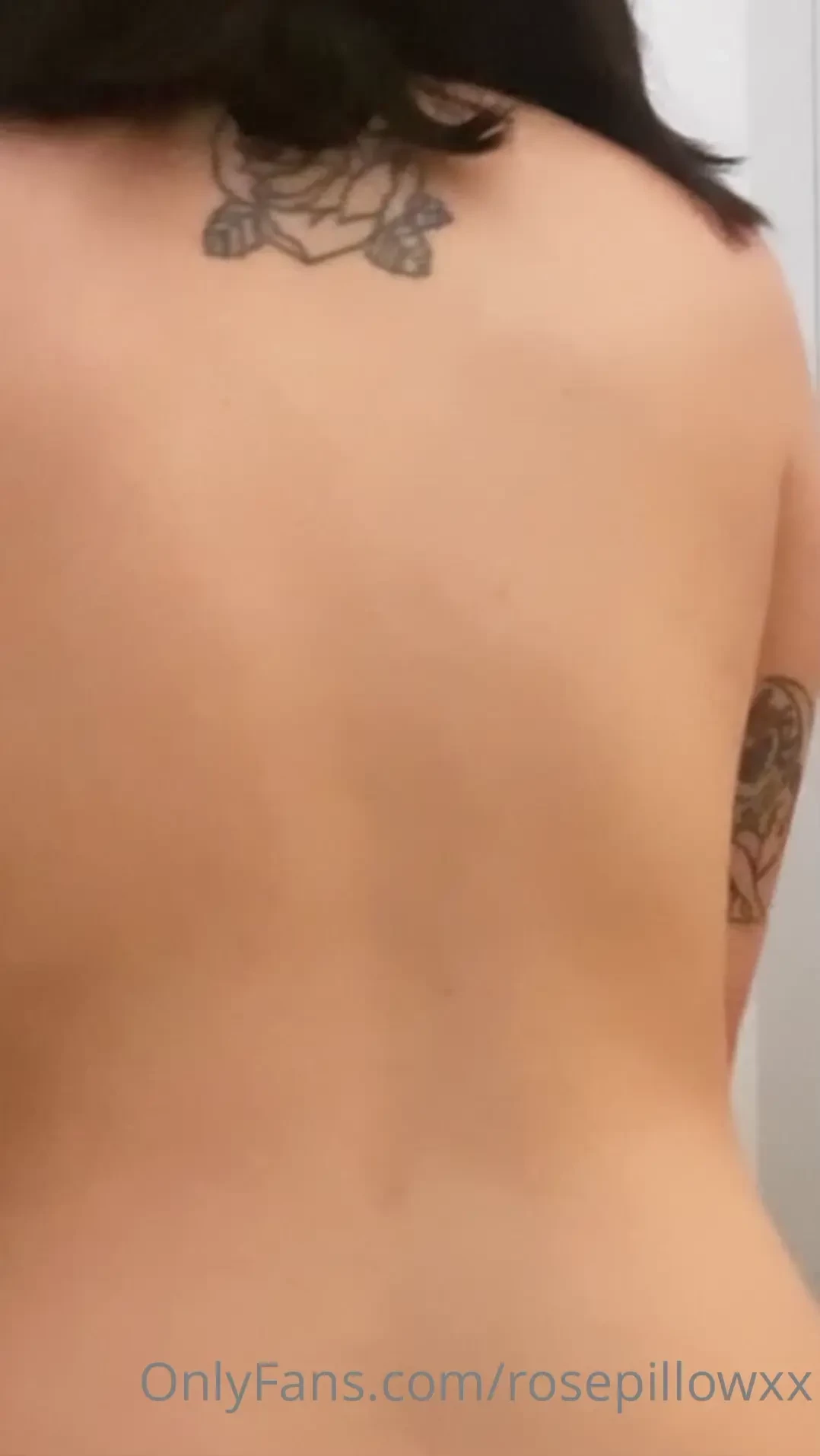 Would you like to join me in the shower you can dm me for full videos 