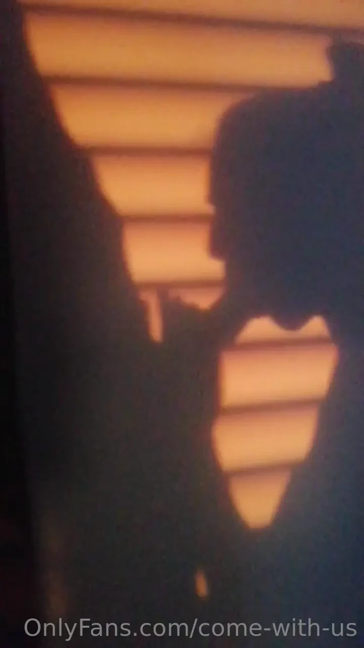 Deep blowjob shadows 