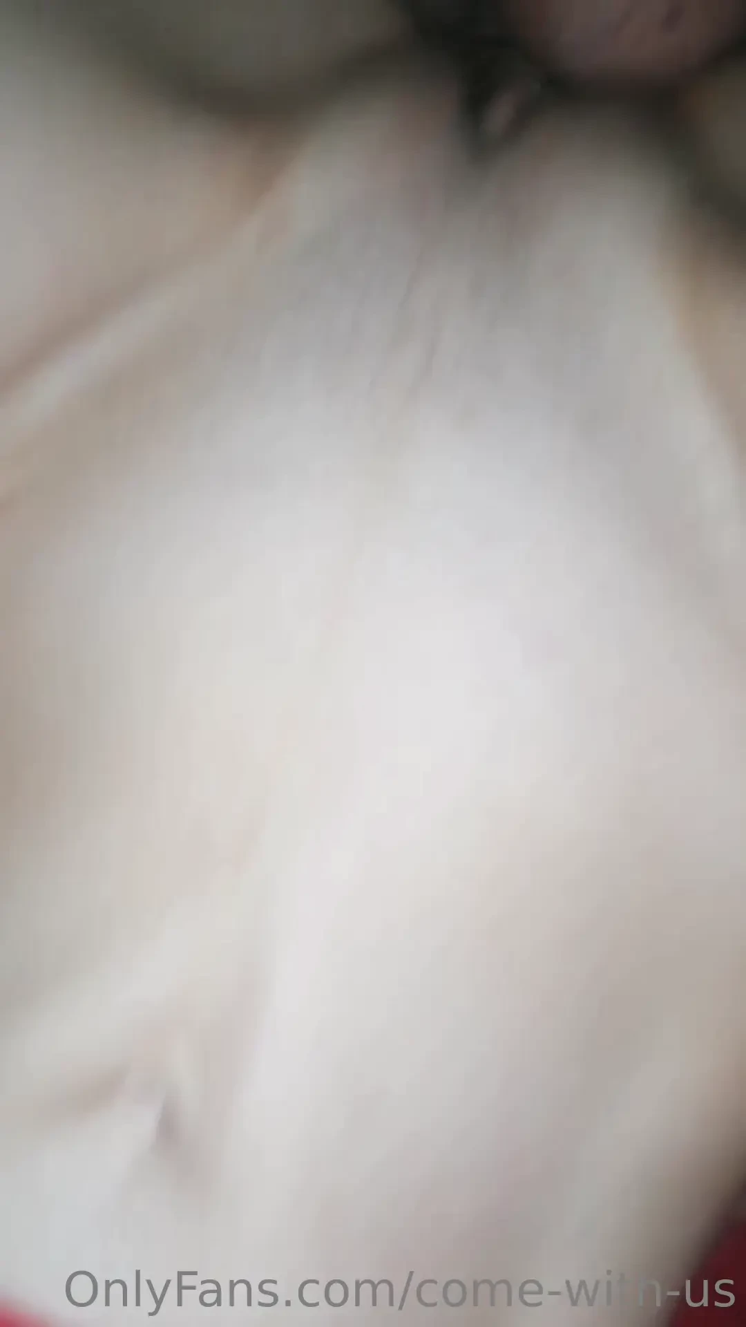 Cum on my belly pleeeasee 