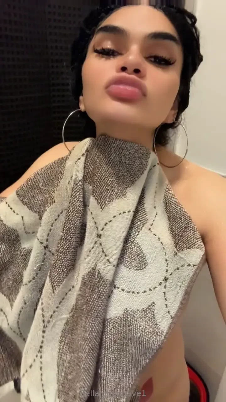 Aqu va ando sola y com mi soledad hahaha part 2 