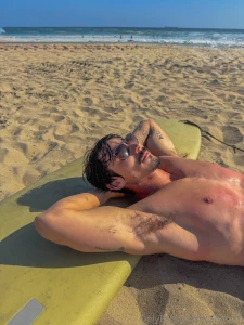 In need of a someone to apply tanning oil in those hard to reach